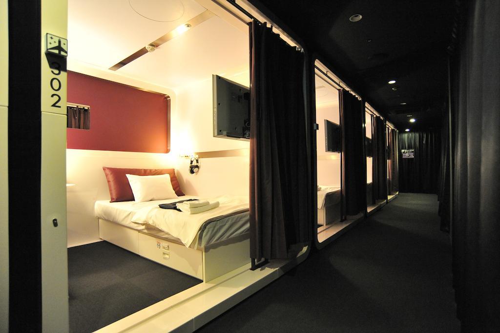 First Cabin Hakata Fukuoka  Zewnętrze zdjęcie
